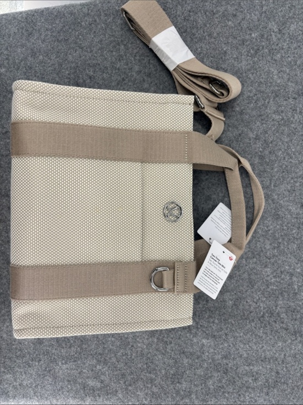 Lululemon Two Tone Canvas Tote Bag Purse Mini 4.5L MOJAVE TAN LIGHT IVORY NWT